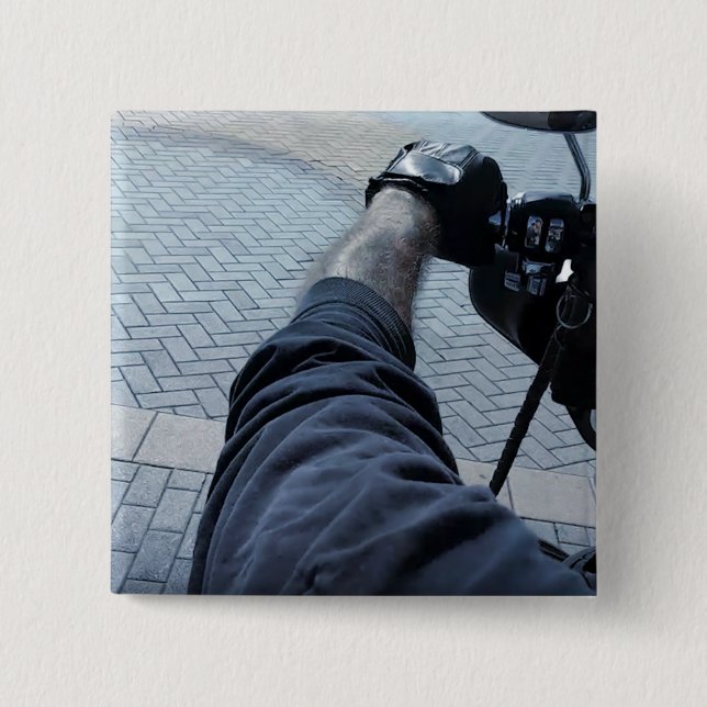 Arm und Hand eines Fahrrads Button (Vorderseite)