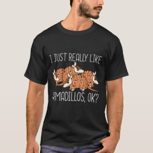 Armadillo Lover Wildlife Animal Gift Armadillo T-Shirt