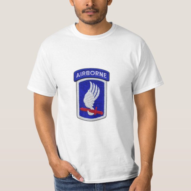Armee 173. Im Flugzeug Brigade Veteranen T-Shirt (Vorderseite)
