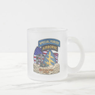 Armee 3. Sondereinheiten Kriegsveteranen-Cup Mattglastasse