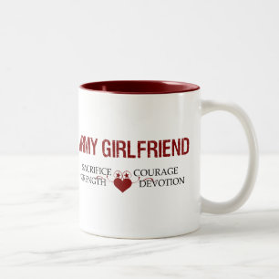 Armee-Freundin-Opfer, Stärke, Mut Zweifarbige Tasse