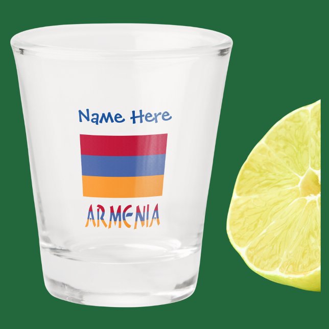 Armenisch-Armenisches Flaggenblau Schnapsglas (Armenian Flag on shot glass with the word ARMENIA below in the flag colors. Add name above in blue.)