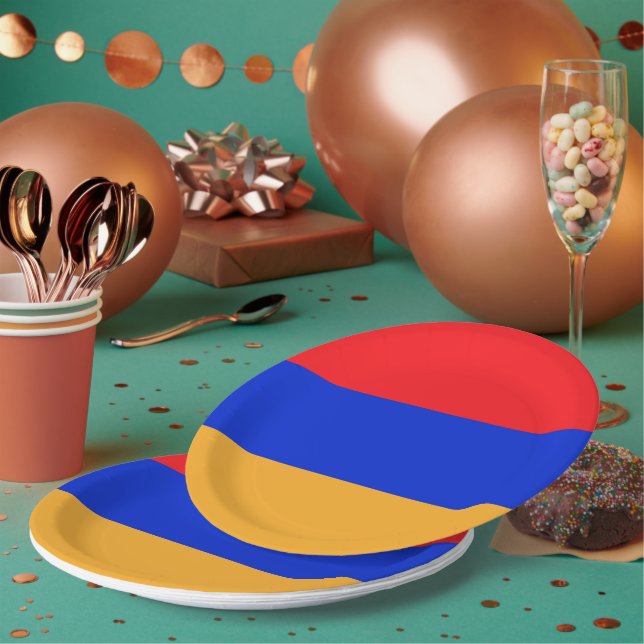 Armenische Flagge Pappteller (Multi)