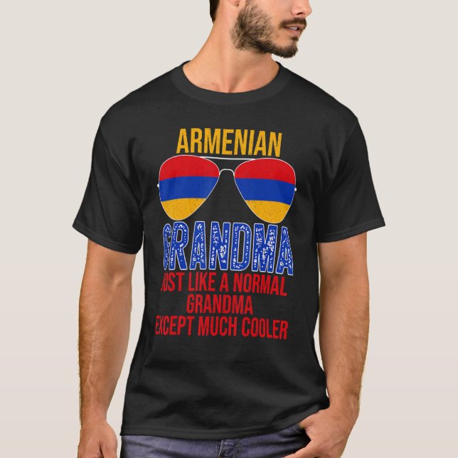 Armenische Oma Armenia Flag Sonnenbrille Mutter T-Shirt (Vorderseite)