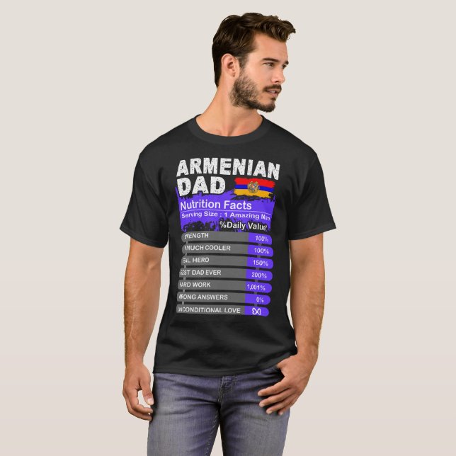 Armenische Vater-Nahrungs-Tatsachen, die T-Shirt (Vorne ganz)