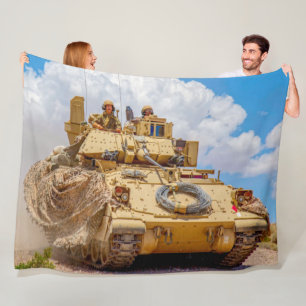 ARMORED PERSONNEL CARRIER - M2 Bradley Fleecedecke