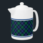Armstrong Family Tartan Royal Blue und Green Karie<br><div class="desc">Teekanne mit dem Armstrong-Clan-Tartan-Muster. Traditionell Vintag schottisch kariert ab 1842 in Grün- und Blautönen mit schwarz-roten Akzenten. Passende Tasse und Teebecher stehen zur Verfügung.</div>