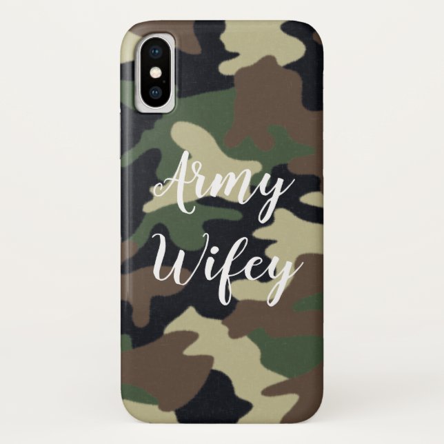 Army Wifey Green Camouflage iPhone Case (Rückseite)