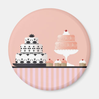 Art Deco Cakes auf einem Streifen Tablett Magnet
