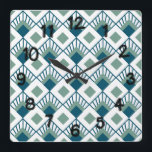 Art Deco Fans  Quadratische Wanduhr<br><div class="desc">Diese Wanduhr hat ein kunstvolles Deko-Design von aquamarinen Diamanten mit diagonalen Linien und meeresgrünen Diamanten auf einem weißen Feld.</div>