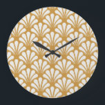 Art Deco Geometric Sea Muschel Große Wanduhr<br><div class="desc">Vintages Art Deco Nahtloses Muster. Geometrisch dekorativ mit Kreisstruktur. Hintergrund der Retro Sea Muschel. Sea Muschel Elegance: Geometrische Formen bilden ein luxuriöses Art Deco Muschel Muster. Entfesseln Sie die Schönheit der Art Déco-Muster. Eine Touch von Luxus und Stil in jedem Pixel. Jugendstil, Muster, Hintergrund, abstrakt, Illustration, Blume, Textur, Dekoration, Mode,...</div>