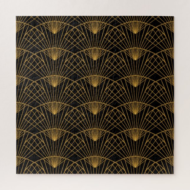 Art Deco Glamour: Goldener Lüfter. (Vertikal)