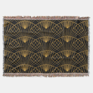 Art Deco Glamour: Goldener Lüfter. Decke