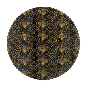 Art Deco Glamour: Goldener Lüfter. Schneidebrett
