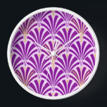 Art-Deco-Lüftermuster - lila und orchid Wanduhr<br><div class="desc">Digitale Reproduktion eines klassischen Art-Deco-Tapeten,  Fächermuster - Amethyste lila auf hellen Orchideen,  vergoldet</div>