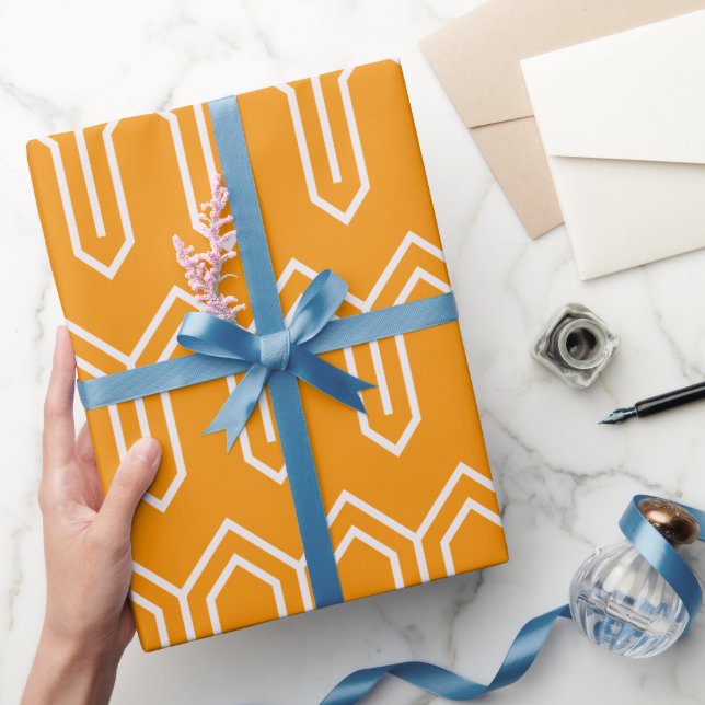 Art Deco Muster 05 - White on Vivid Gamboge Geschenkpapier (Schenken)