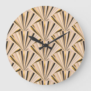 Art Deco-Schuppen: Geometrischer goldener Glamour Große Wanduhr