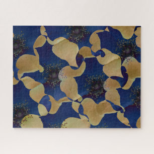 Art des Blumenmusters in Beige und Blau/Blume