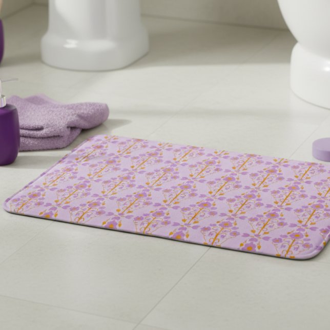 Art Nouveau Floral Pastor Lila mit Orange Badematte (Step out in style, yes, even from the shower. Soft purple lilac, so feminine, so you.)