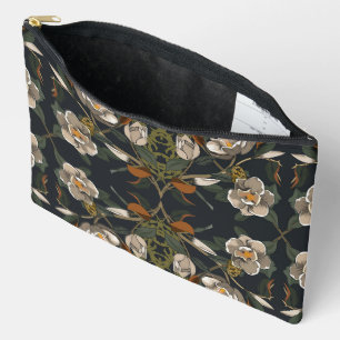 Art Nouveau Magnolio on Dark Gray Zubehörtasche