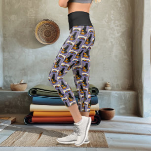 Art Nouveau Schwarze Katze Kürbis Lila Herbst Gelb Capri Leggings