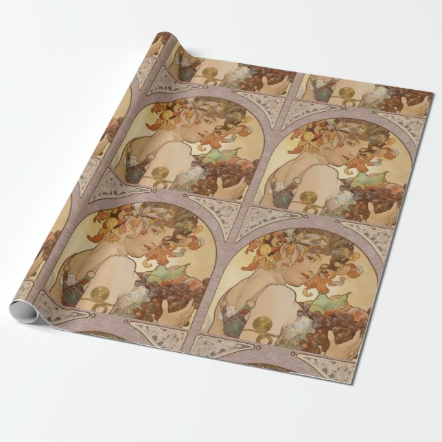 Art Nouveau Woman Mucha Beautiful Geschenkpapier (Ungerollt)