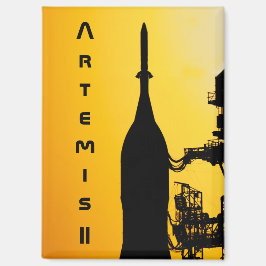 Artemis II auf der Startrampe Magnet