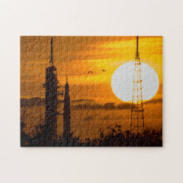 Artemis Moon Rocket bei Morgendämmerung