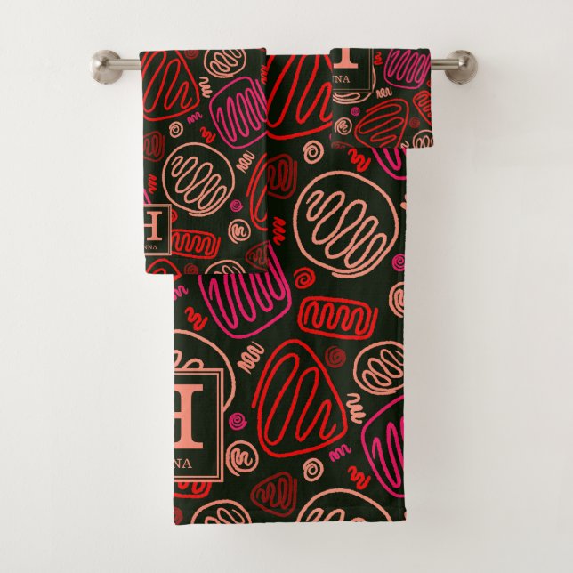 Artistisch Zeichnend Muster-Monogramm mit einer ro Badhandtuch Set (Insitu)