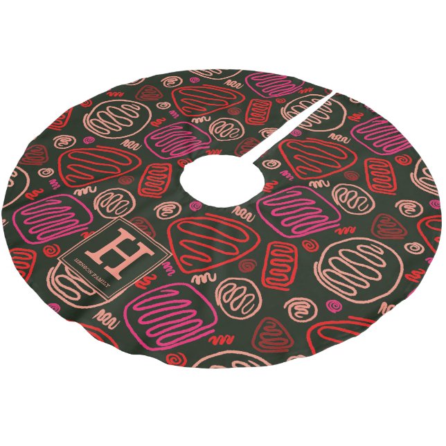 Artistisch Zeichnend Muster-Monogramm mit einer ro Polyester Weihnachtsbaumdecke (Schrägansicht)