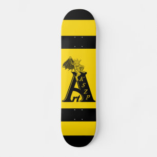 ArtKSZP Logo mit Kleine Golem schwarz gelb Design Skateboard