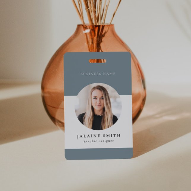 ARYA Minimalistisch Sage Green Business Mitarbeite Ausweis (Von Creator hochgeladen)