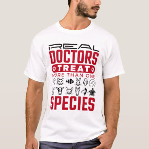 Ärzte Leckerei mehr als eine Tierart Tierarzt T-Shirt