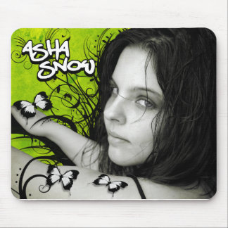 Asha Schnee Mousepad: Grüne Schmetterlinge Mousepad