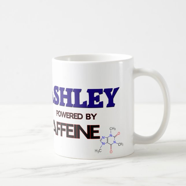 Ashley trieb durch Koffein an Kaffeetasse (Rechts)
