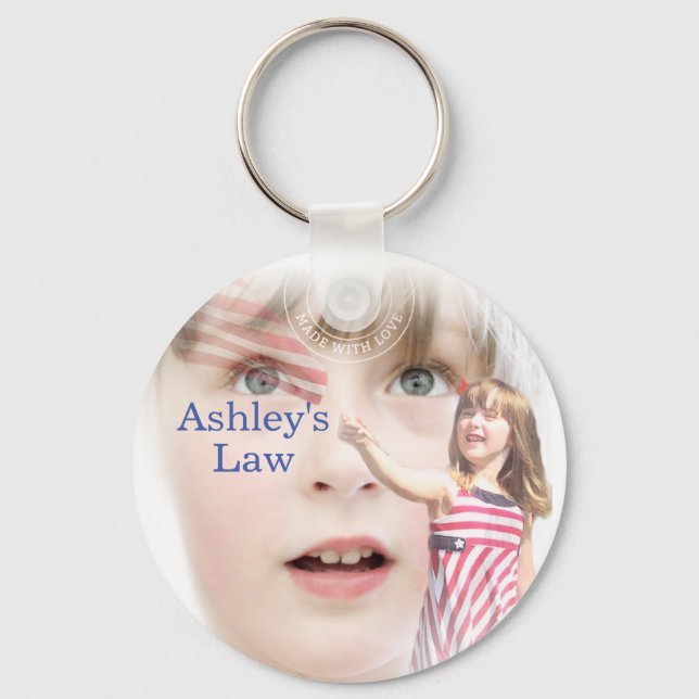 Ashleys "Law Magnet" Schlüsselanhänger (Vorderseite)