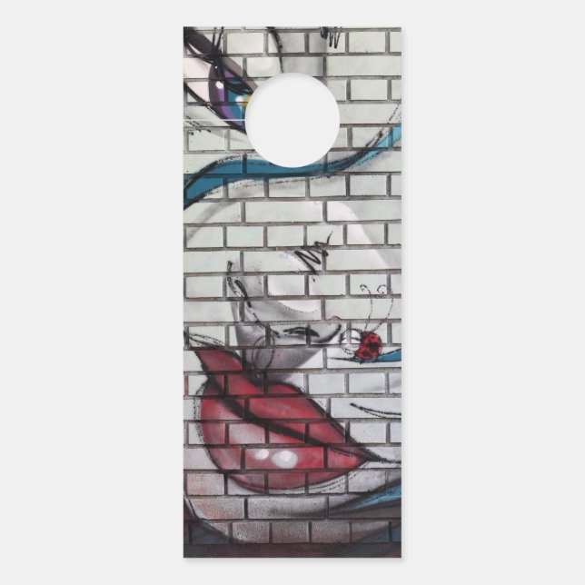 Asian Girl Graffiti Türanhänger (Vorderseite)