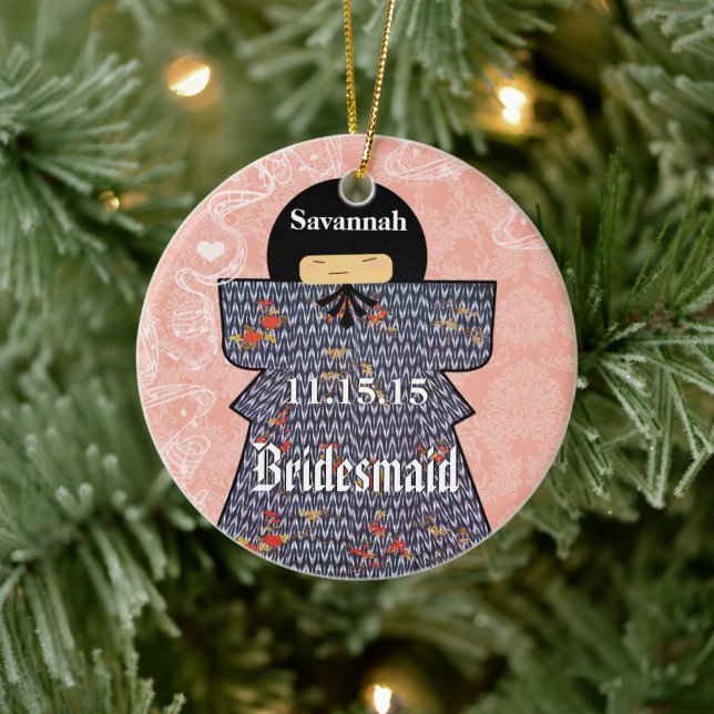 Asiatische Kimono Geburtshilfe gibt Rosa Änderunge Keramikornament (Baum)