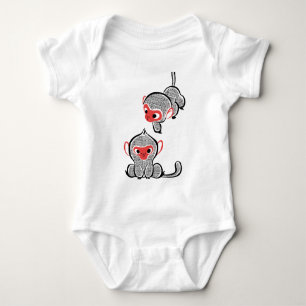 Asiatischer Affe Duo: Sitzen und Klettern Baby Strampler
