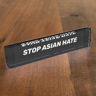 Asiatisches Hass stoppen, Schwarz-weißes Zeichen Namensplakette