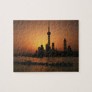 ASIEN, China, Shanghai Blick auf Oriental Pearl TV