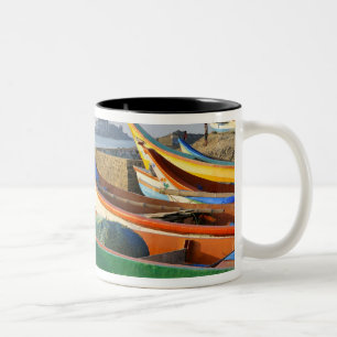 Asien, Indien, Tamil Nadu, Kanniyakumari 2 Zweifarbige Tasse