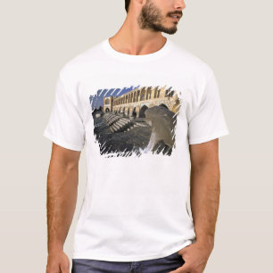 Asien, Iran, Isfahan. Pol-e-Khaju-Brücke. T-Shirt