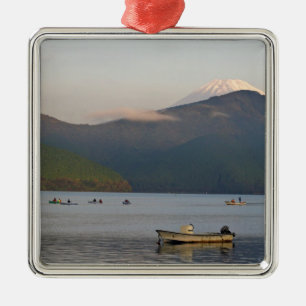 Asien, Japan, Hakone. Frühmorgensansichten des Mt. Ornament Aus Metall