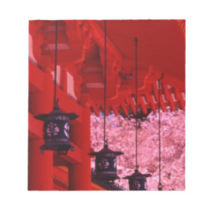 Asien, Japan, Kyoto, Heian-Schrein im Frühling. Notizblock