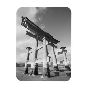 Asien, Japan, Miyajima. Das Torri-Tor. Magnet