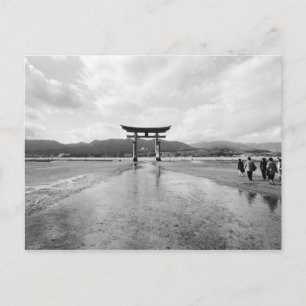Asien, Japan, Myajima. Das Torri-Tor Postkarte
