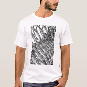 Asien, Japan, Tokio. Coiled pipe, Tepco Energy T-Shirt