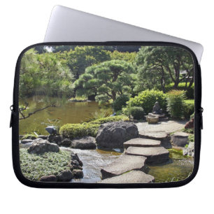 Asien, Japan, Tokio. Der japanische Garten im Laptopschutzhülle