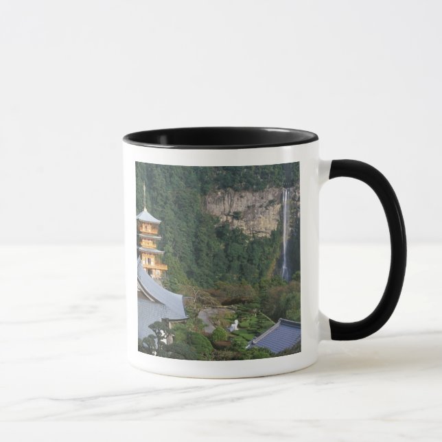 Asien, Japan, Wakayama, Katsuura, Kumano Nachi Tasse (Rechts)